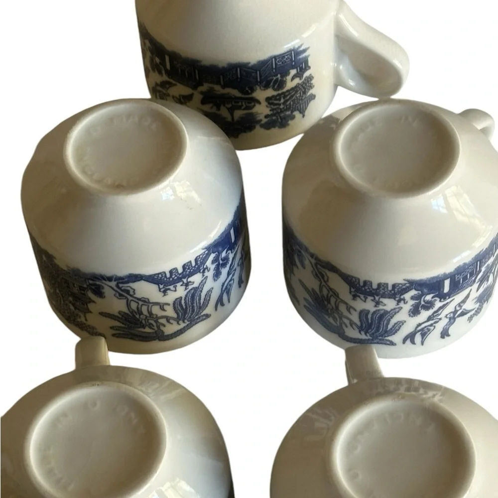 5 BLUE WILLOW CHURCHILL COFFEE TEA CUP MADE IN ENGLAND - Picture 5 of 14